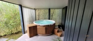 Wood pellet fired hot tub (2)