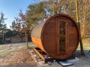 Outdoor barrel sauna (4)